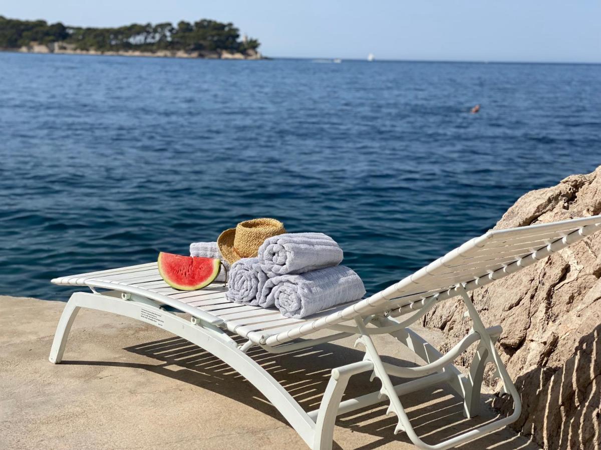 Charming Seafront At Mara Appartement *